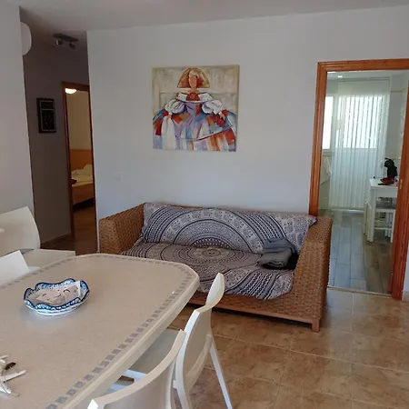 Delfines Solo Familias Serviplaya Apartament